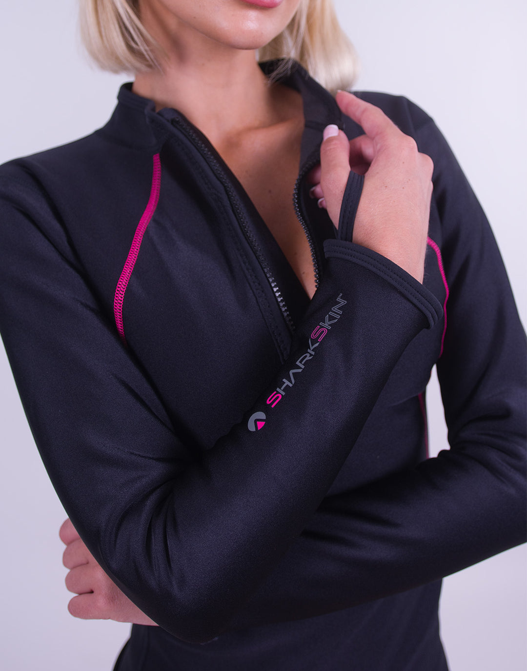 CHILLPROOF LONG SLEEVE CHEST ZIP TOP - WOMENS