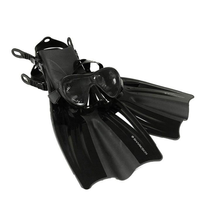 SHARKSKIN ADULT MASK, COMFORT SNORKEL & FIN SET WITH MESH BAG