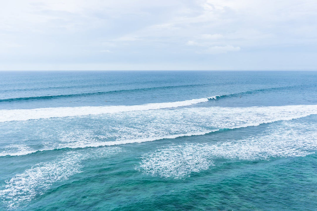 Understanding Ocean Currents and Tides: Safety Tips for Water Sports