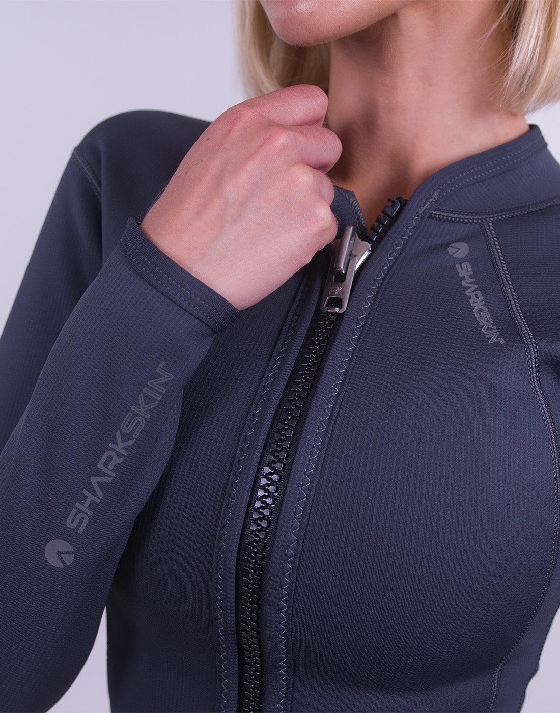 T2 CHILLPROOF LONG SLEEVE FULL ZIP TOP - WOMENS