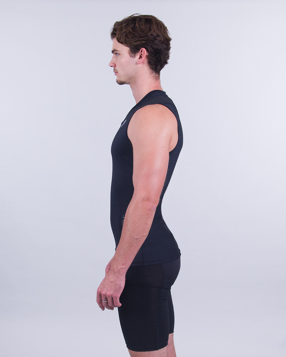 R-SERIES COMPRESSION SLEEVELESS TOP - MENS